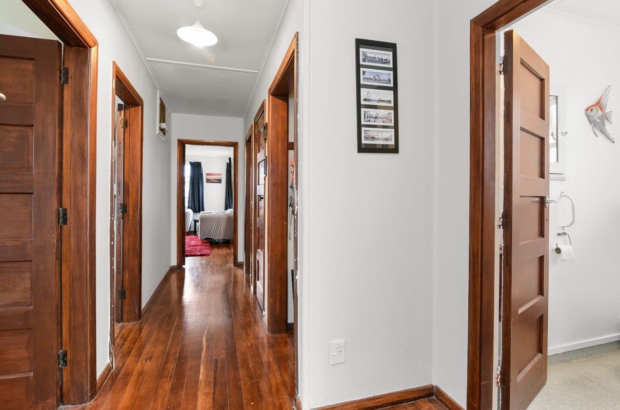 97 Clermiston Avenue, Corstorphine, Dunedin - Carousel 2