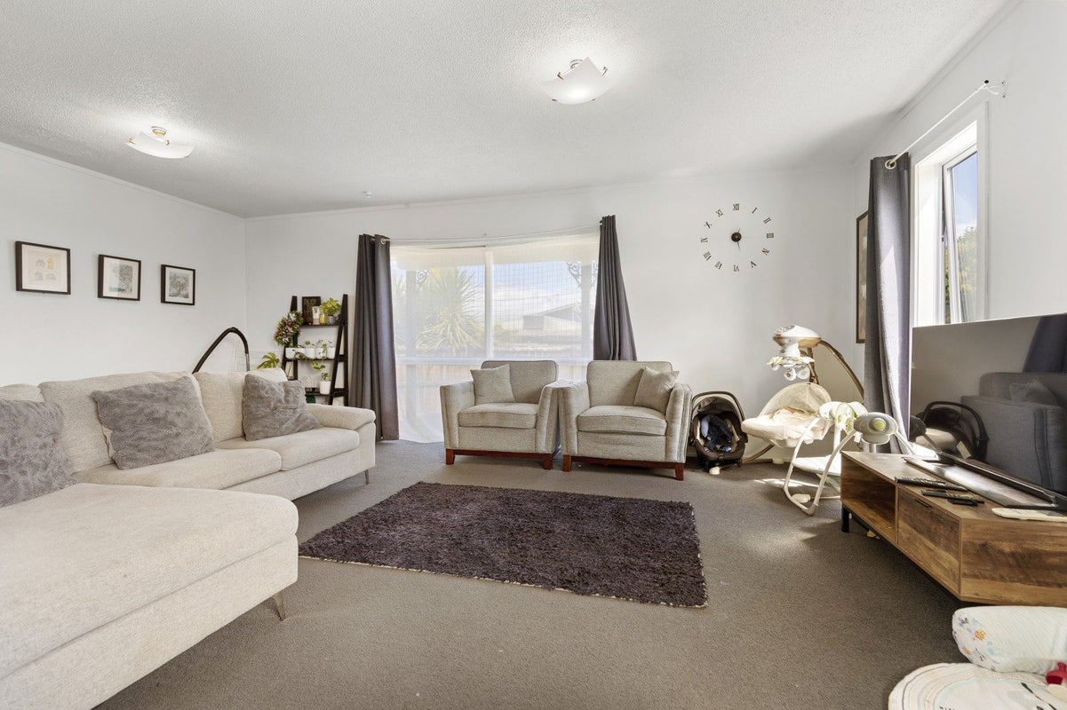 43B Enfield Street, Nawton, Hamilton - Carousel 1