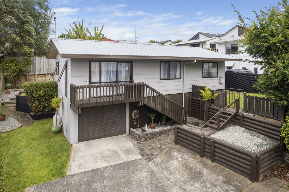 45B Sherson Street, Gate Pa, Tauranga - Carousel 1