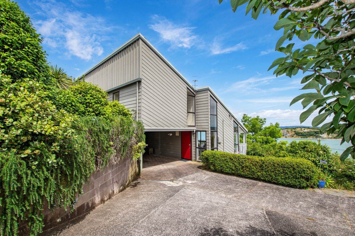5 Weir Crescent, Onerahi, Whangarei - Carousel 2