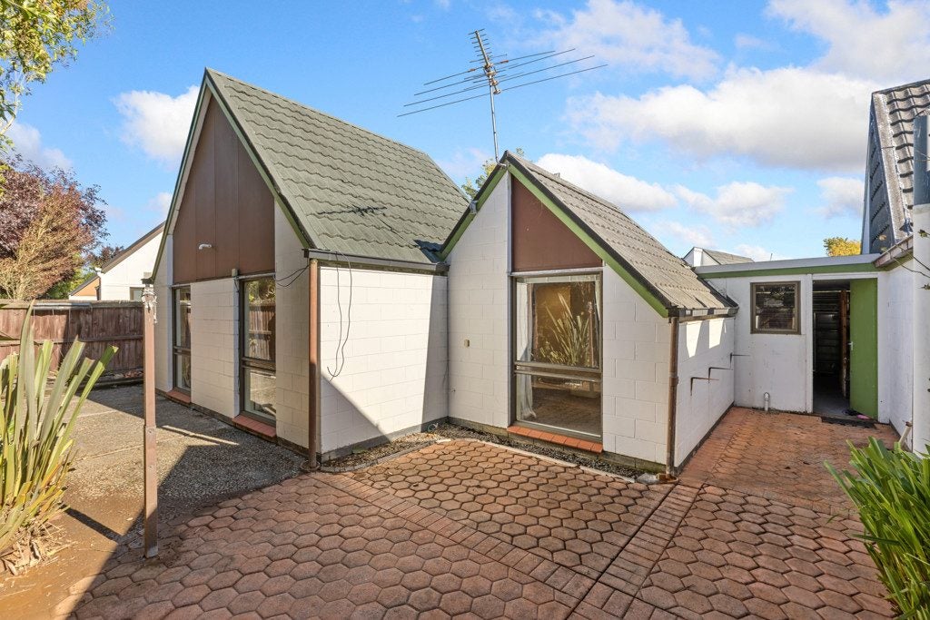 43H Waimairi Road, Upper Riccarton, Christchurch - Carousel 1