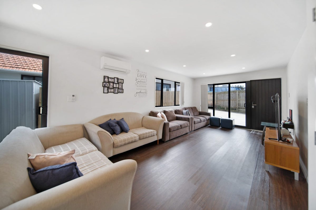 3A Lincoln Road, Manurewa East, Auckland - Carousel 2