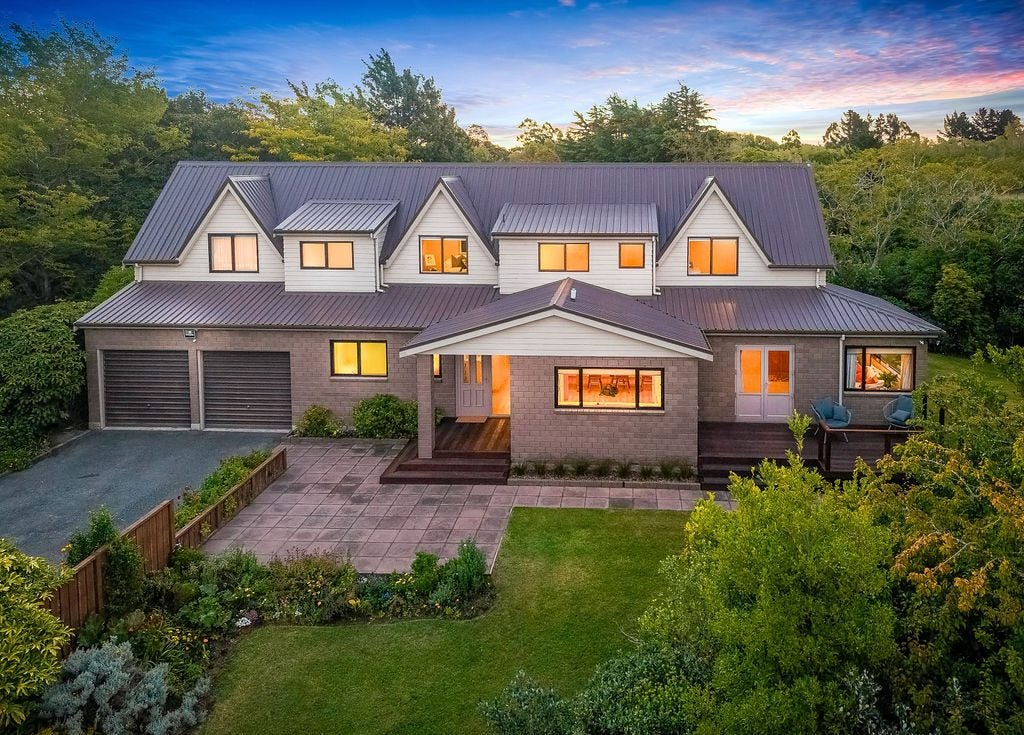 102 Tricketts Road, Christchurch - Carousel 2