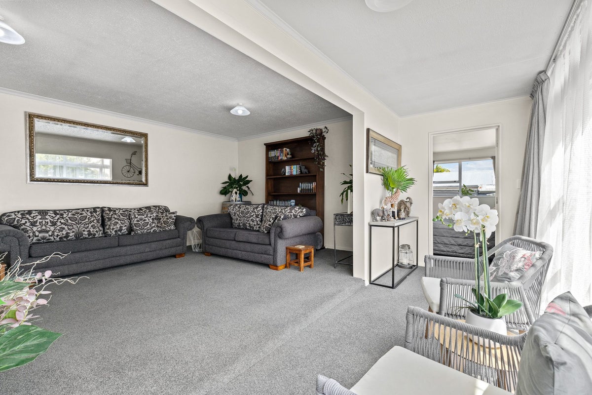 37 Mckenzie Street, Witherlea, Blenheim - Carousel 1