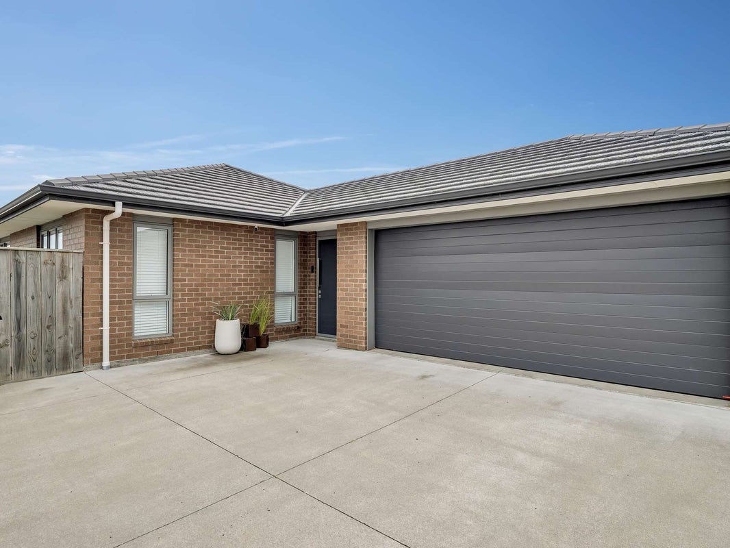 28 Simon Street, Tawhero, Whanganui - Carousel 1