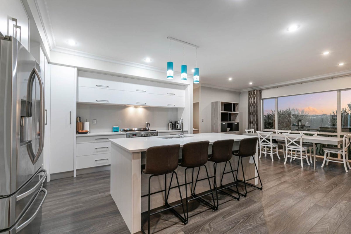 52 Bankside Road, Silverdale, Silverdale - Carousel 2