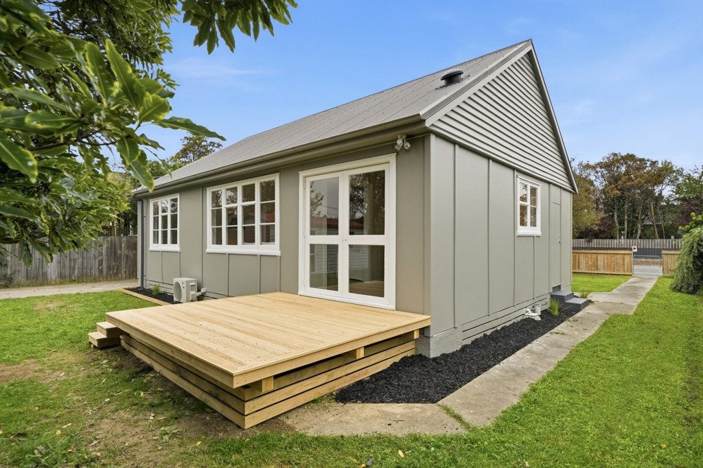 21 Shirley Road, Mairehau, Christchurch - Carousel 1