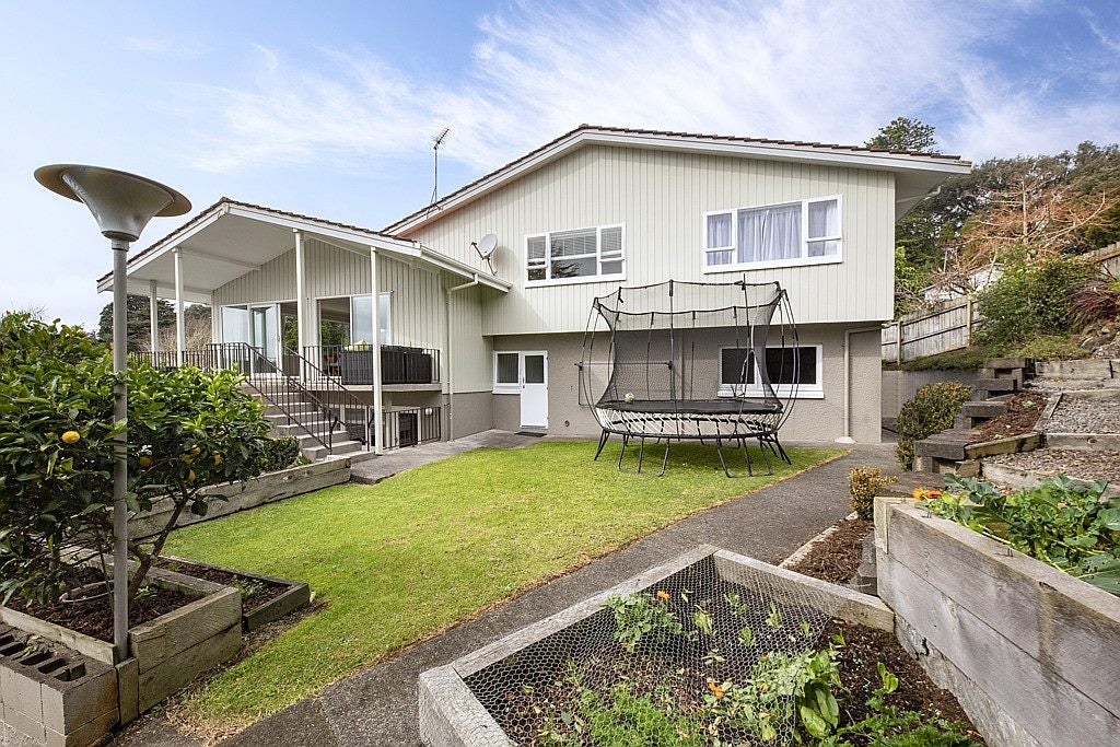 1/12A Budock Road, Hillsborough, Auckland - Carousel 2