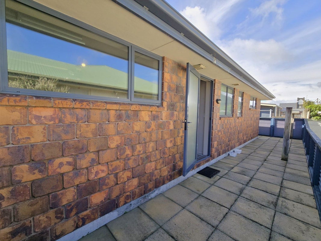 114 Sewell Street, Hokitika - Carousel 29