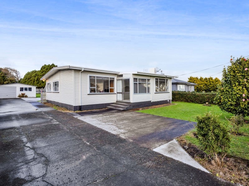 1352 Devon Road, Brixton, Waitara - Carousel 26