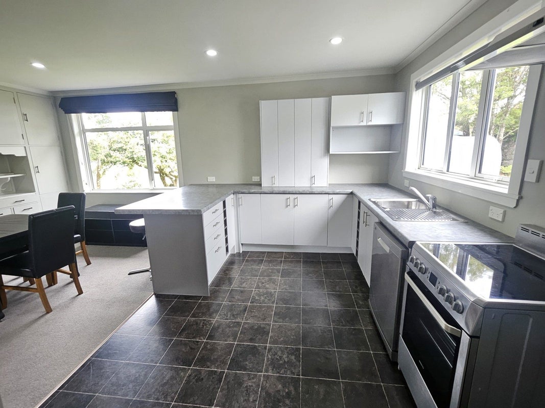 1252 Arnold Valley Road, Dobson - Carousel 2