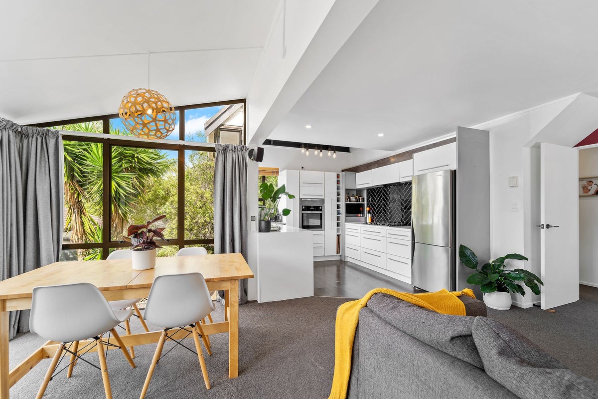 27B Polkinghorne Drive, Manly, Whangaparaoa - Carousel 2