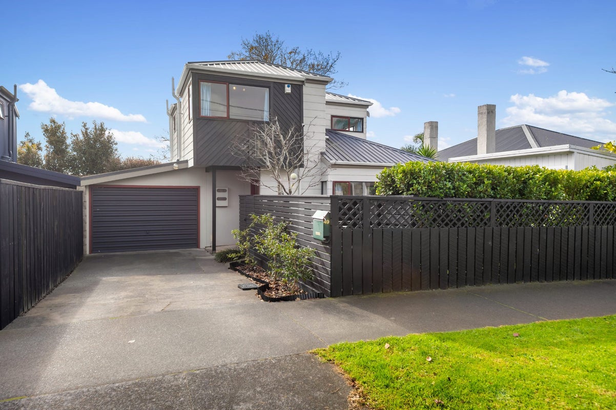 49 Haverstock Road, Sandringham, Auckland - Carousel 2