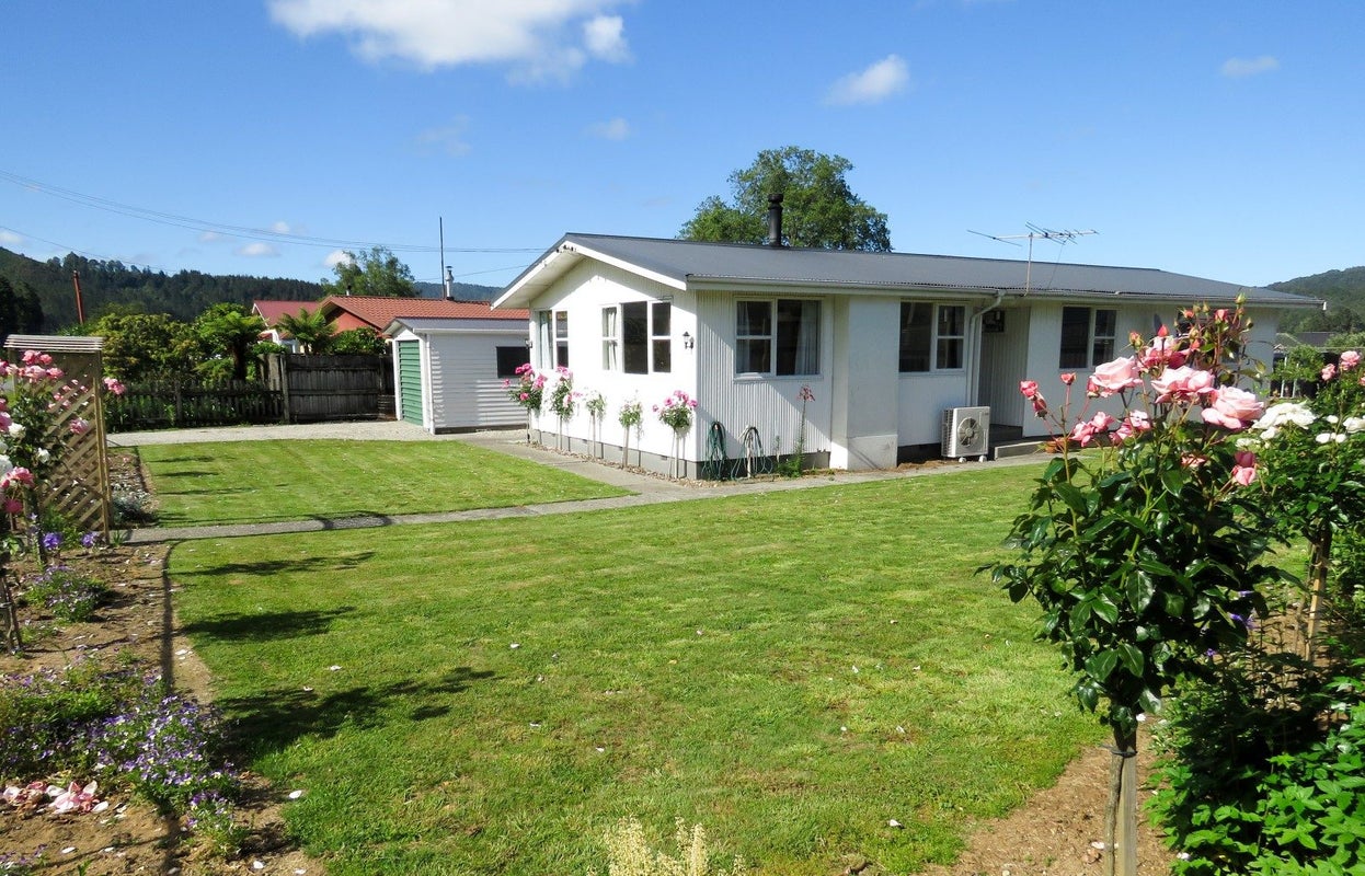 2 Crampton Road, Reefton, Reefton - Carousel 23