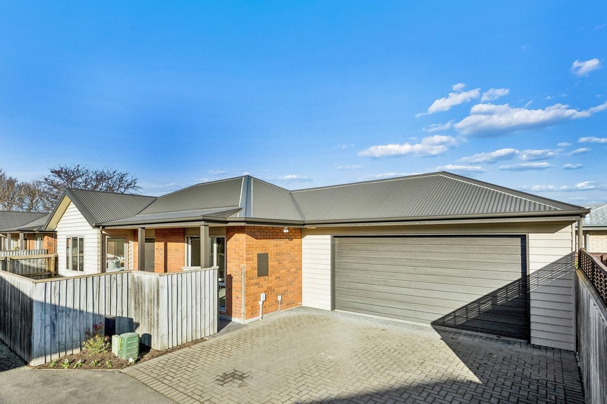24E Collins Street, Addington, Christchurch - Carousel 12
