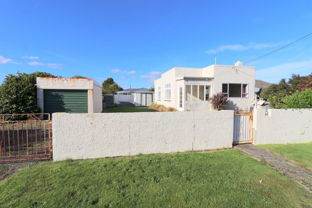 81 Ross Street, Grasmere, Invercargill - Carousel 1