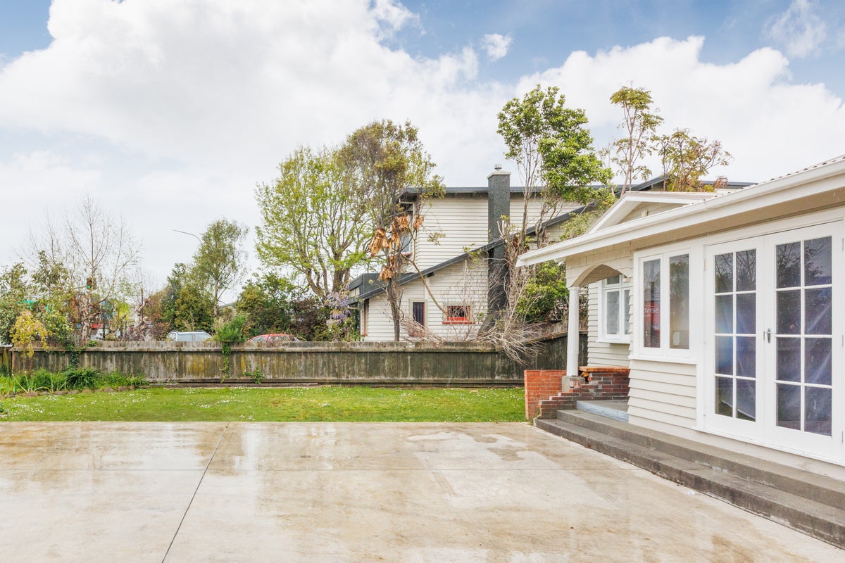 992B Tremaine Avenue, Roslyn, Palmerston North - Carousel 10
