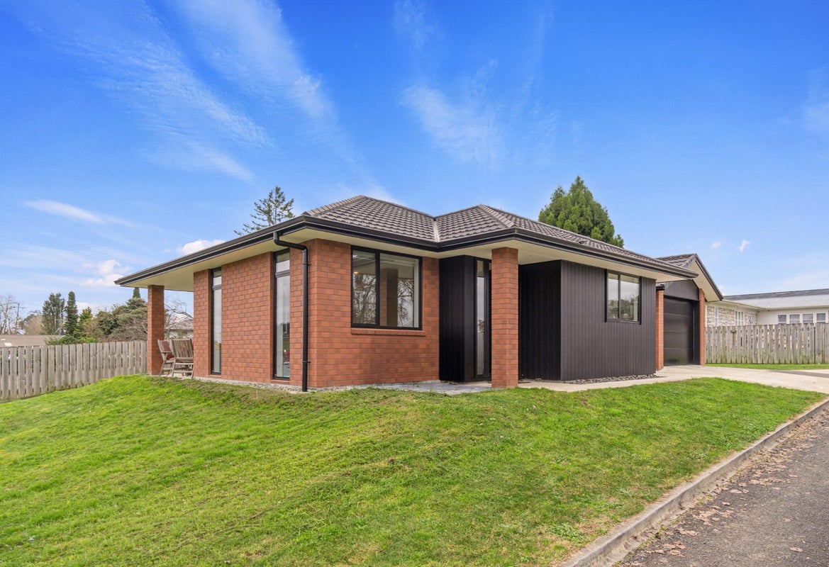 9C Haultain Street, Kihikihi, Waipa, Waikato - Carousel 18