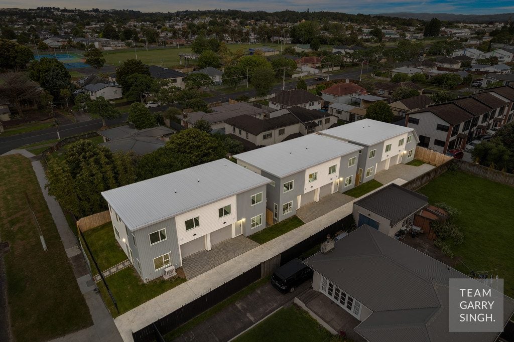 21B Kent Road, Manurewa, Auckland - Carousel 1