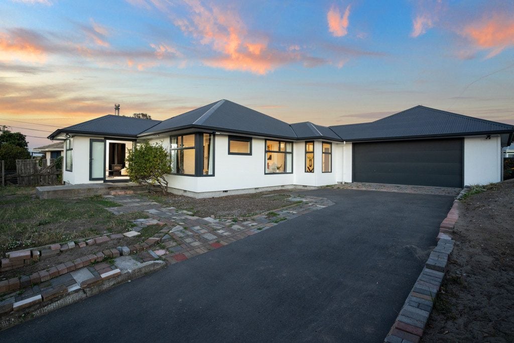 7 Sturdee Street, South New Brighton, Christchurch - Carousel 1