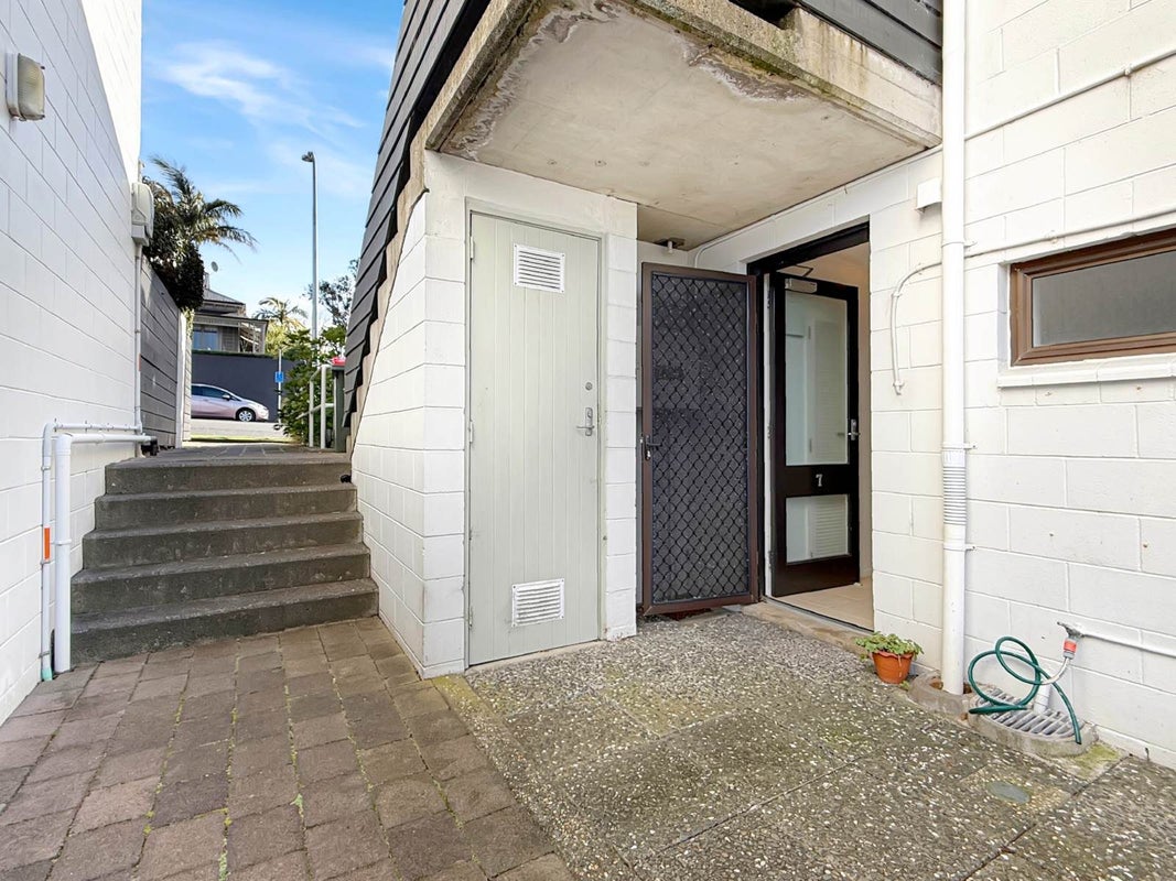 7 Collingwood Street, Freemans Bay, Auckland - Carousel 12