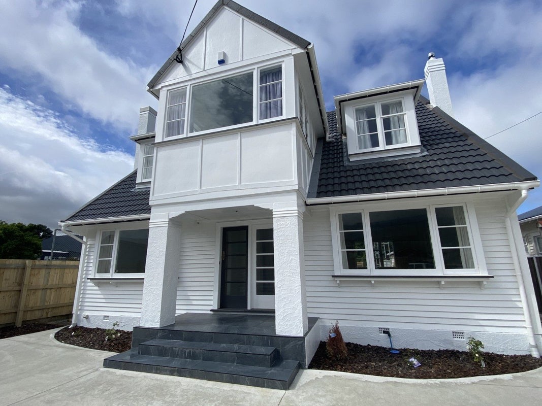 24 Raroa Road, Hutt Central, Lower Hutt - Carousel 1