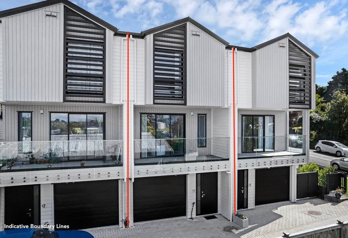 17B Bruce Road, Glenfield, Auckland - Carousel 2