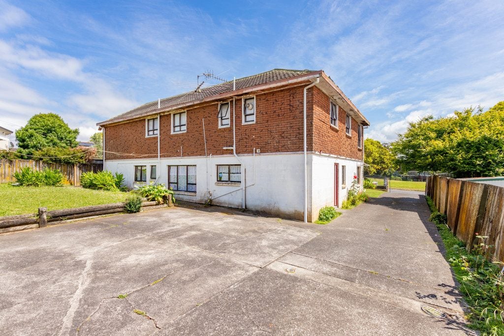 3 Segar Avenue, Mount Albert, Auckland - Carousel 2