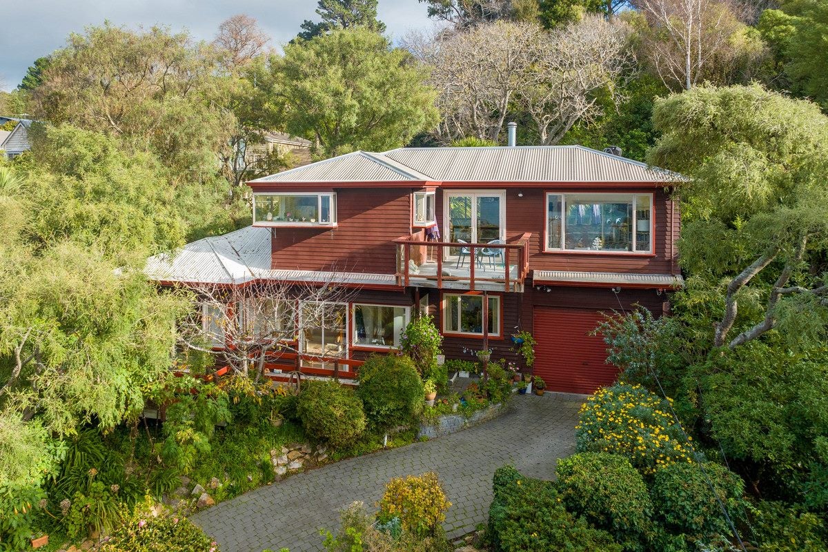 72 Main Road, Governors Bay, Lyttelton - Carousel 1