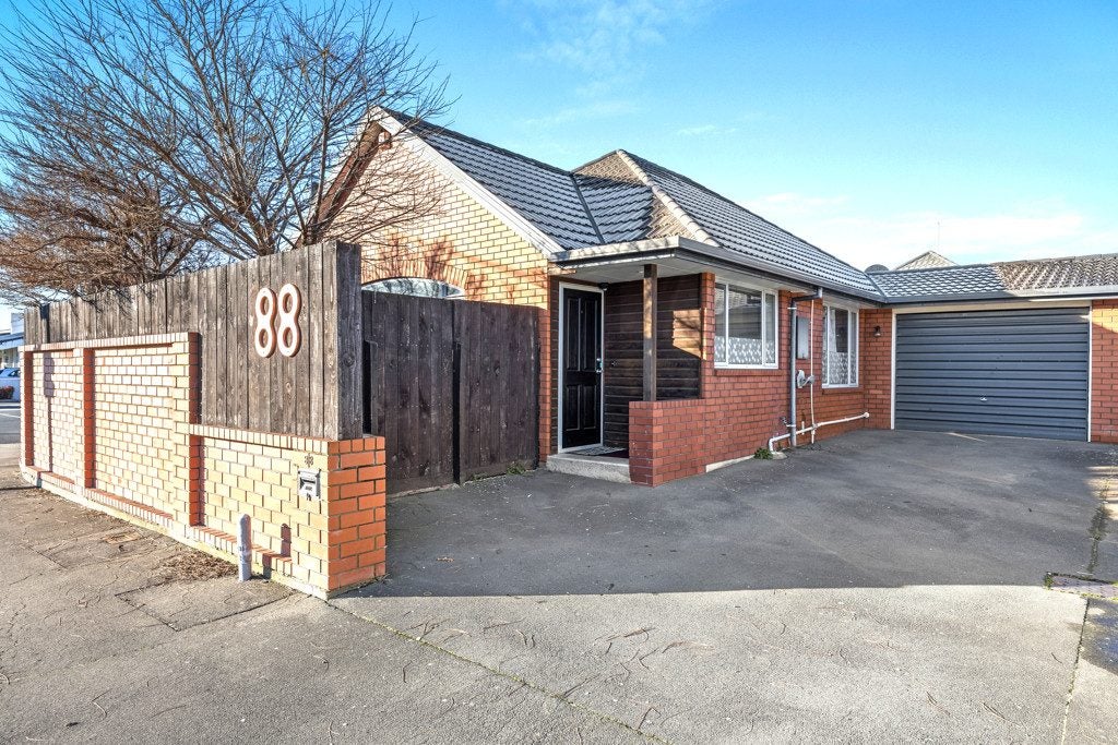 88 Disraeli Street, Addington, Christchurch - Carousel 1