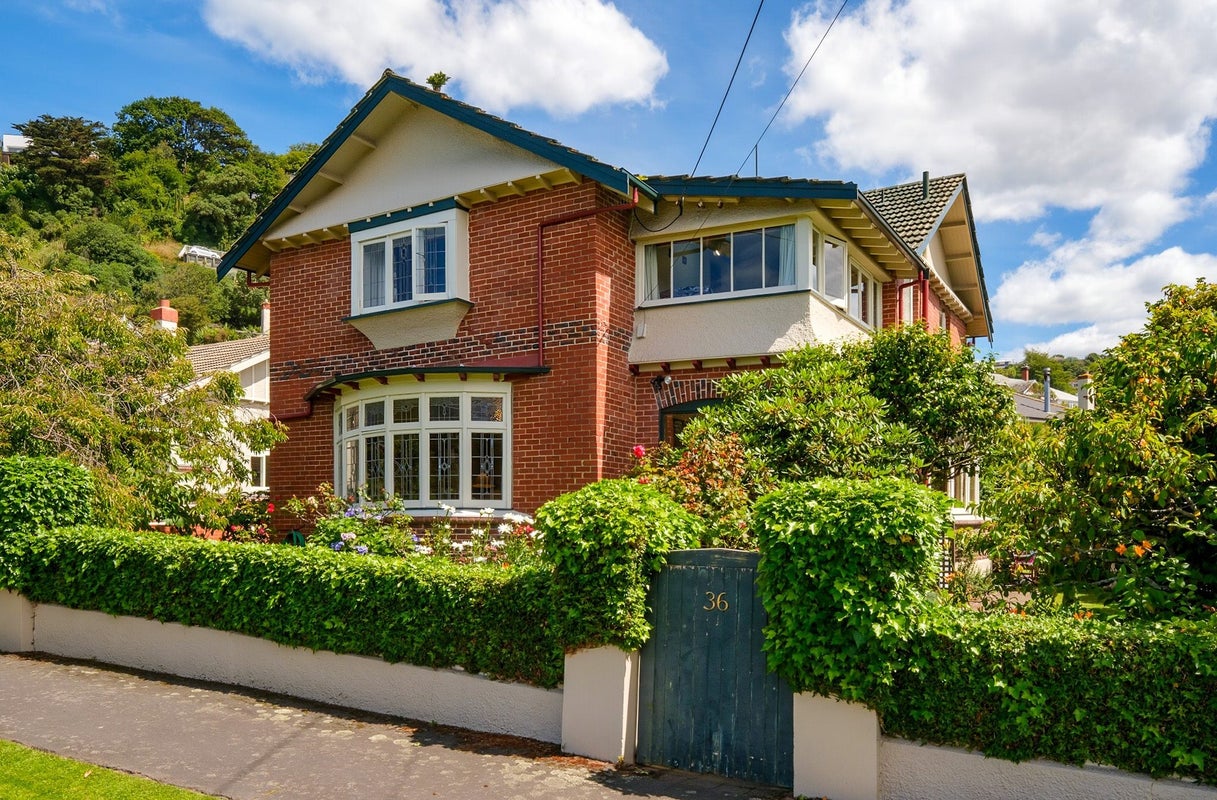 36 Sandringham Street, Saint Clair, Dunedin - Carousel 1