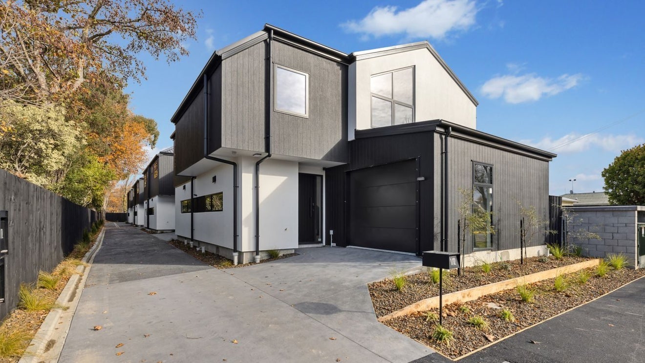 6/12 Tabart Street, Woolston, Christchurch - Carousel 1