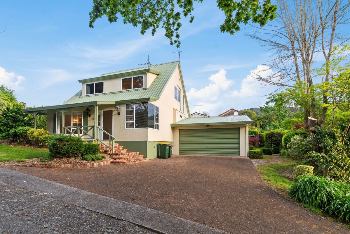 24D Walford Drive, Lynmore, Rotorua - Carousel 1