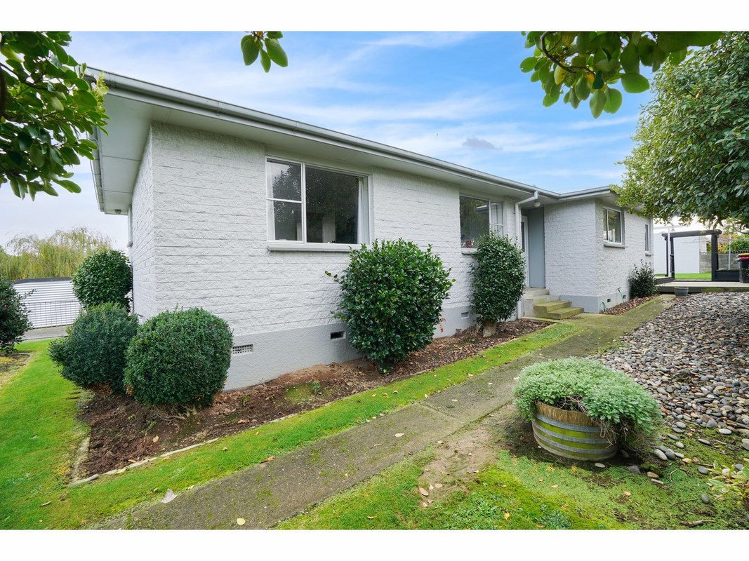 28 Kelso Crescent, Strathern, Invercargill - Carousel 2