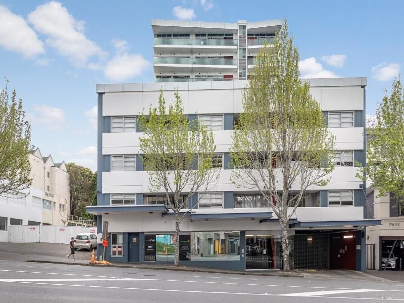 9A/14 Upper Queen Street, Newton, Auckland - Carousel 1