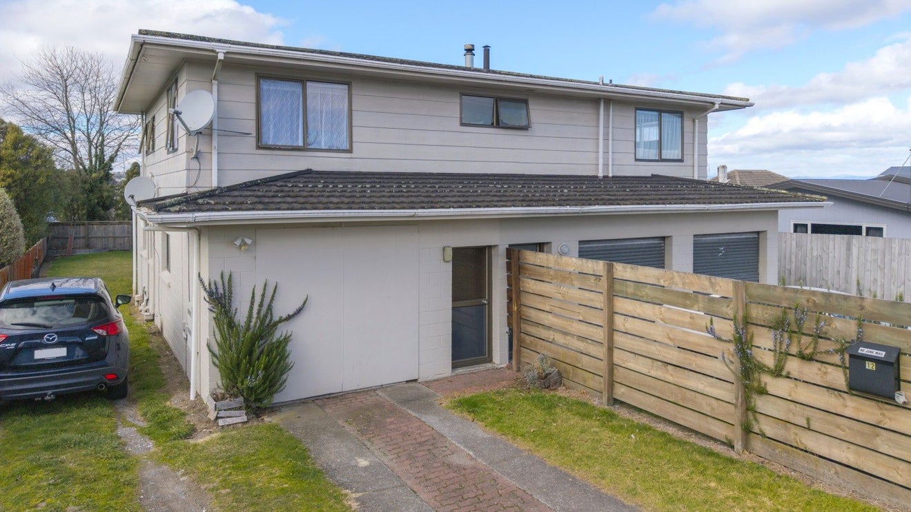 2/12 Pitiroi Street, Nukuhau, Taupo - Carousel 2