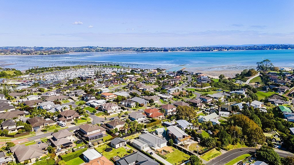 15 Pine Harbour Parade, Beachlands, Auckland - Carousel 43