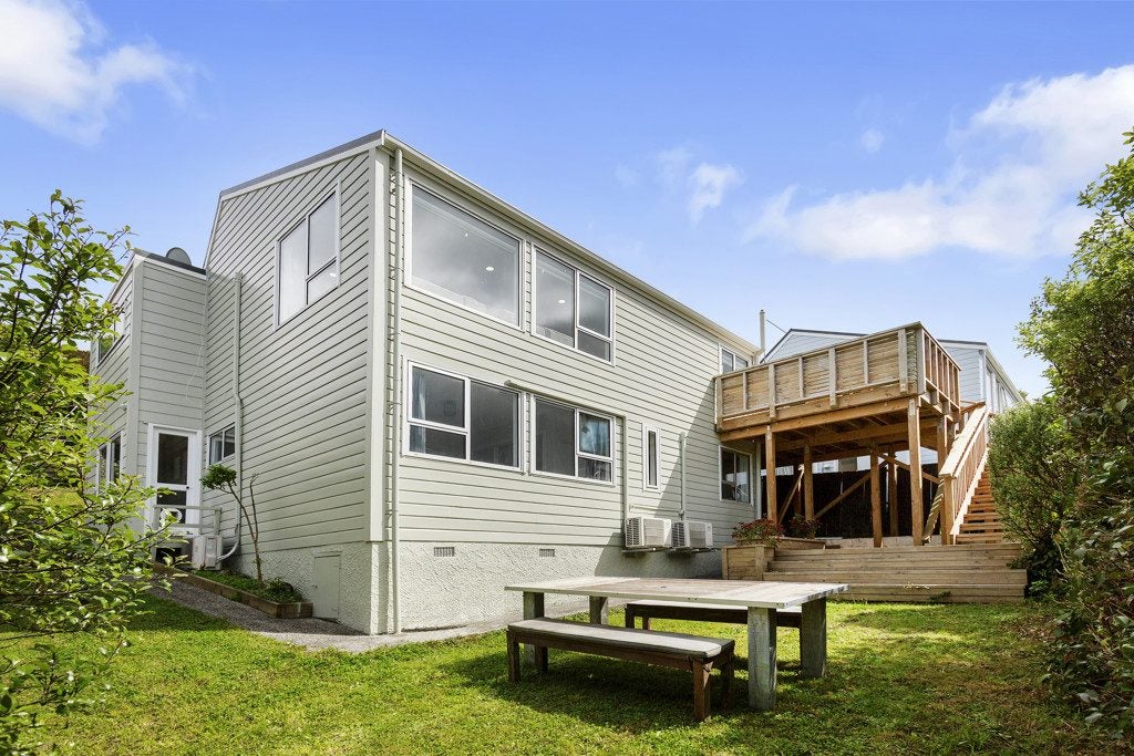 24 Old Coach Road, Johnsonville, Wellington - Carousel 1