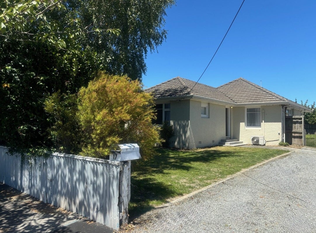 17 Ariki Place, Hei Hei, Christchurch - Carousel 13