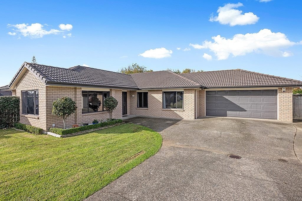 11 Pony Park Place, Beachlands, Auckland - Carousel 19