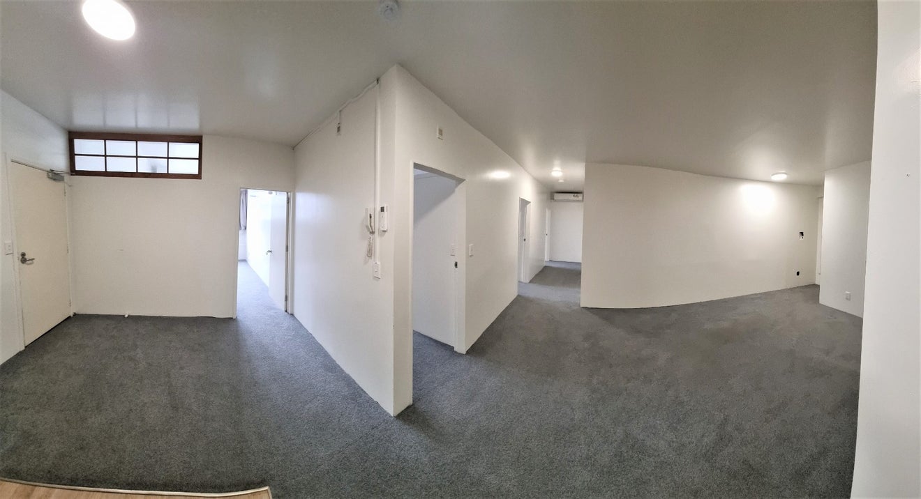 18/246 Taranaki Street, Mount Cook, Wellington - Carousel 1