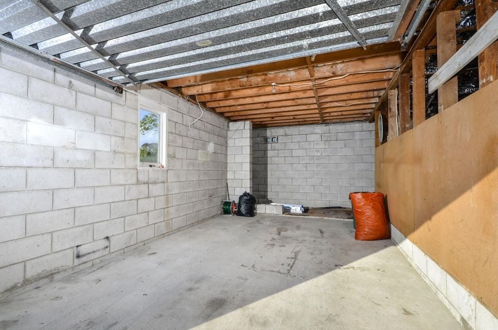 2/12 Downing Street, Glenfield, Auckland - Carousel 11