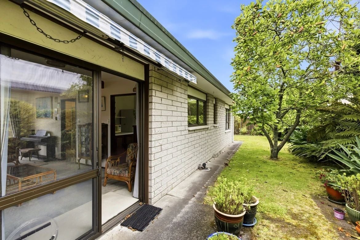 57 Whakaipo Avenue, Taupo, Taupo - Carousel 2