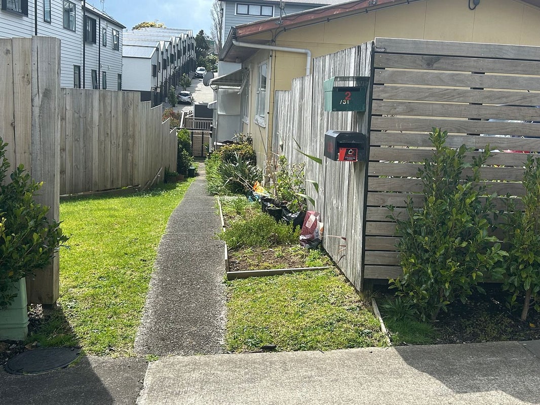 2/31 Abercrombie Street, Howick, Auckland - Carousel 17