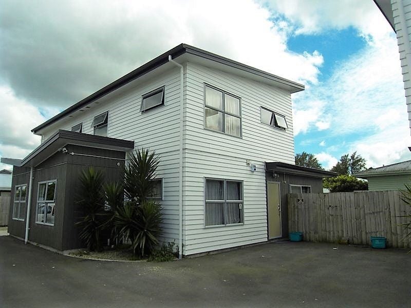 91C Knighton Road, Hillcrest, Hamilton - Carousel 2