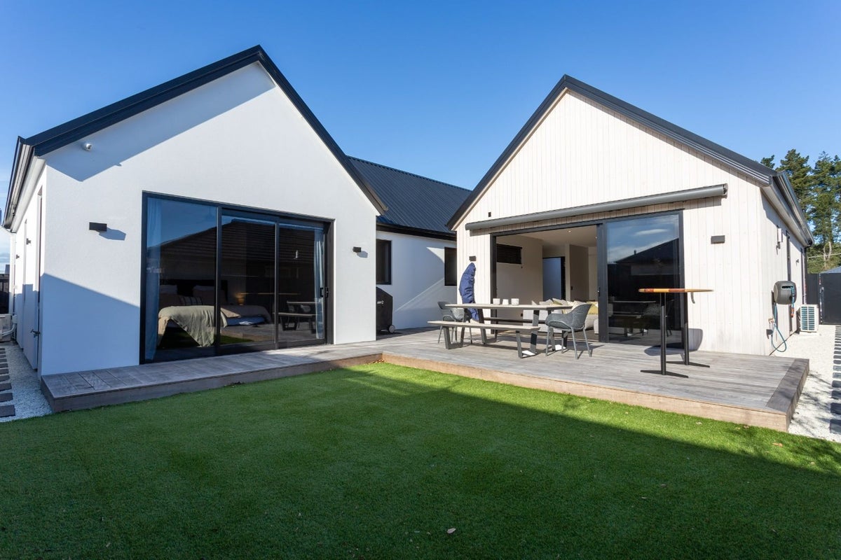 169 Georgina Street, Marshland, Christchurch - Carousel 1