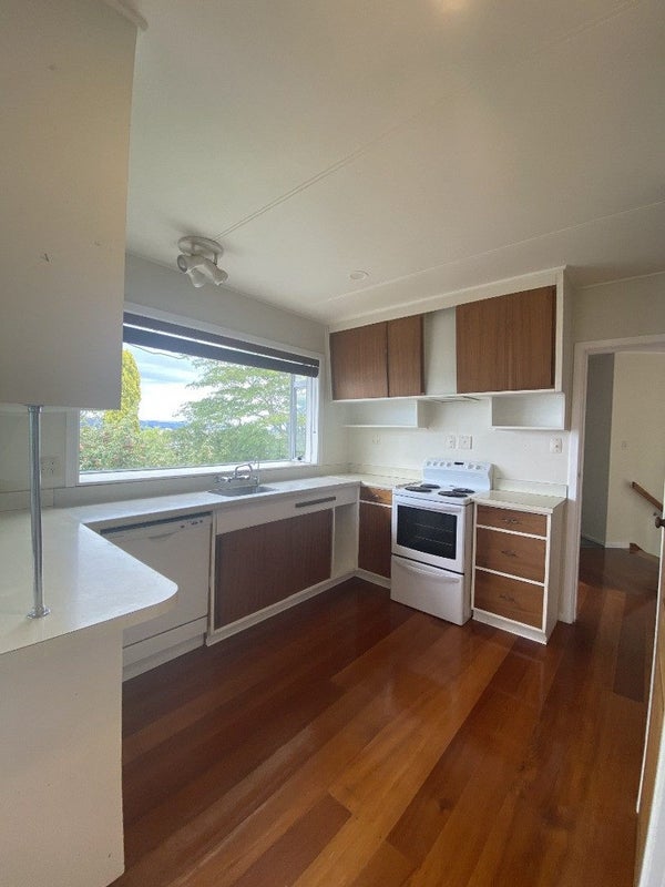 25 Puriri Crescent, Lansdowne, Masterton - Carousel 2