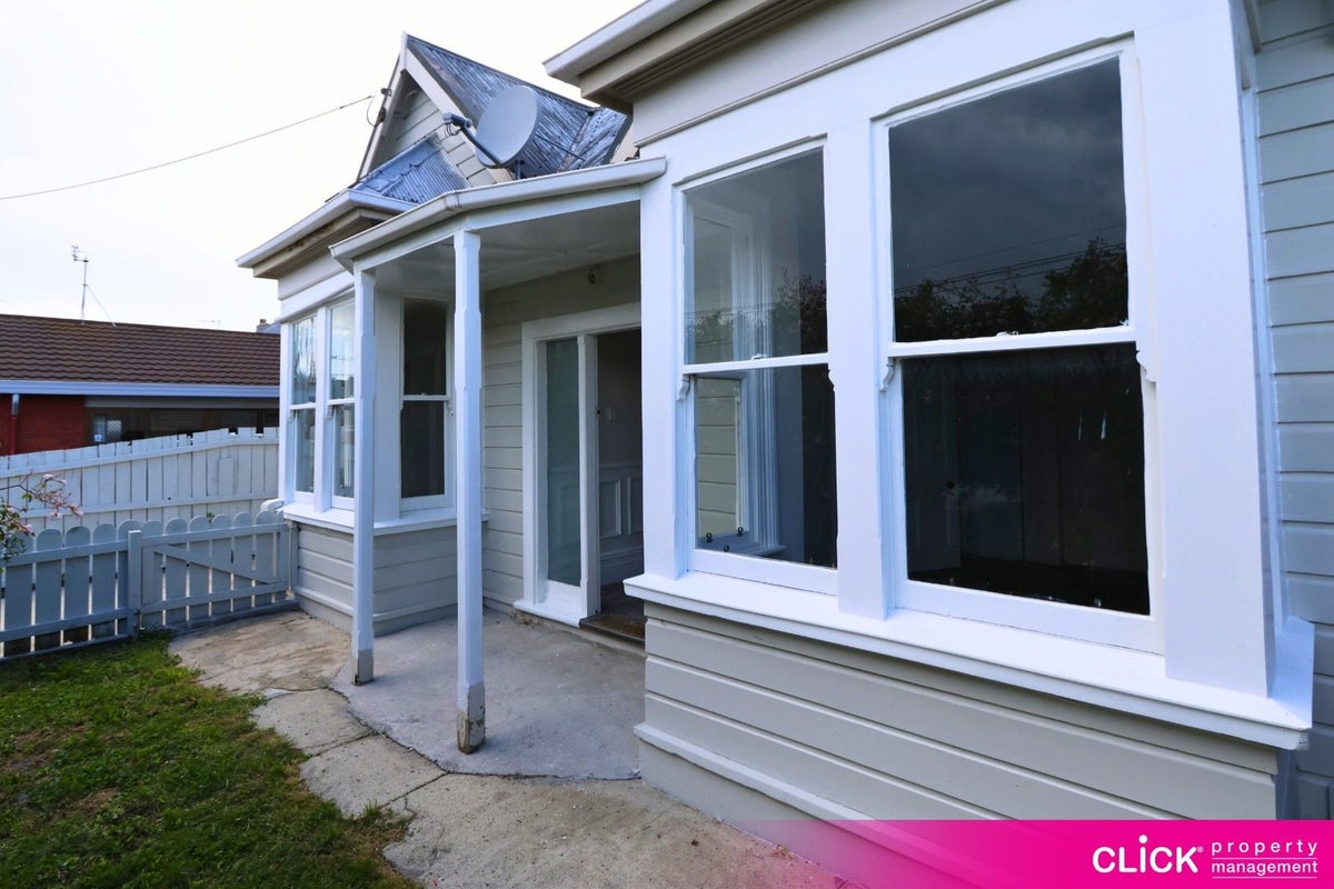 12 Ravelston Street, Saint Kilda, Dunedin - Carousel 1