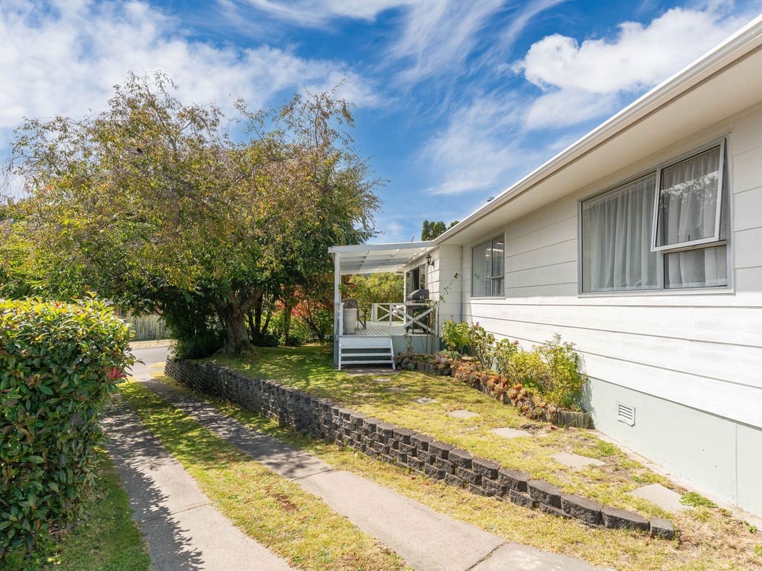 16 Ferney Place, Richmond Heights, Taupo - Carousel 27