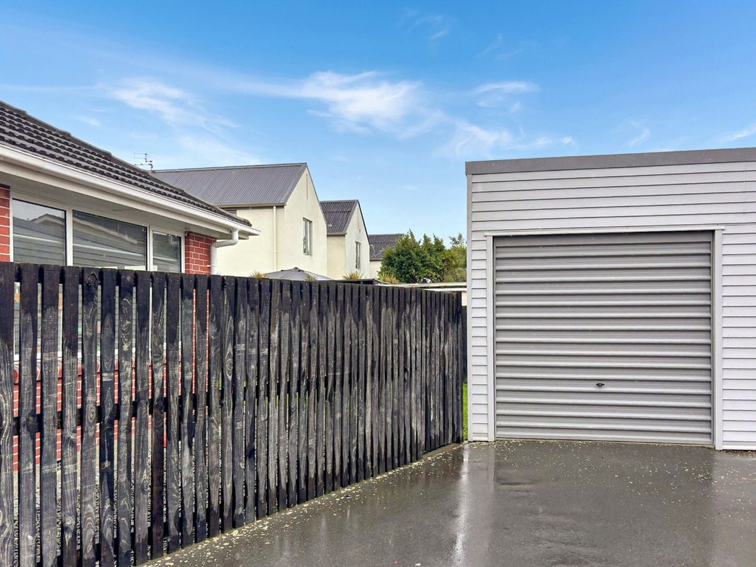 1/69A Mandeville Street, Riccarton, Christchurch - Carousel 14